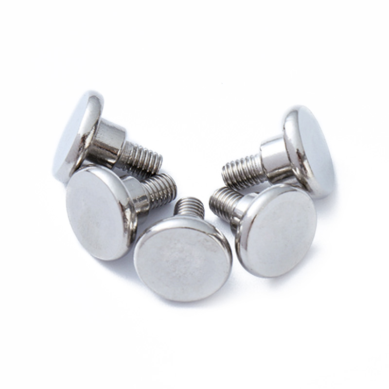 Flad hovedstift skaft skruer